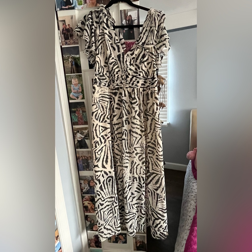 Maxi zebra print ruffle dress